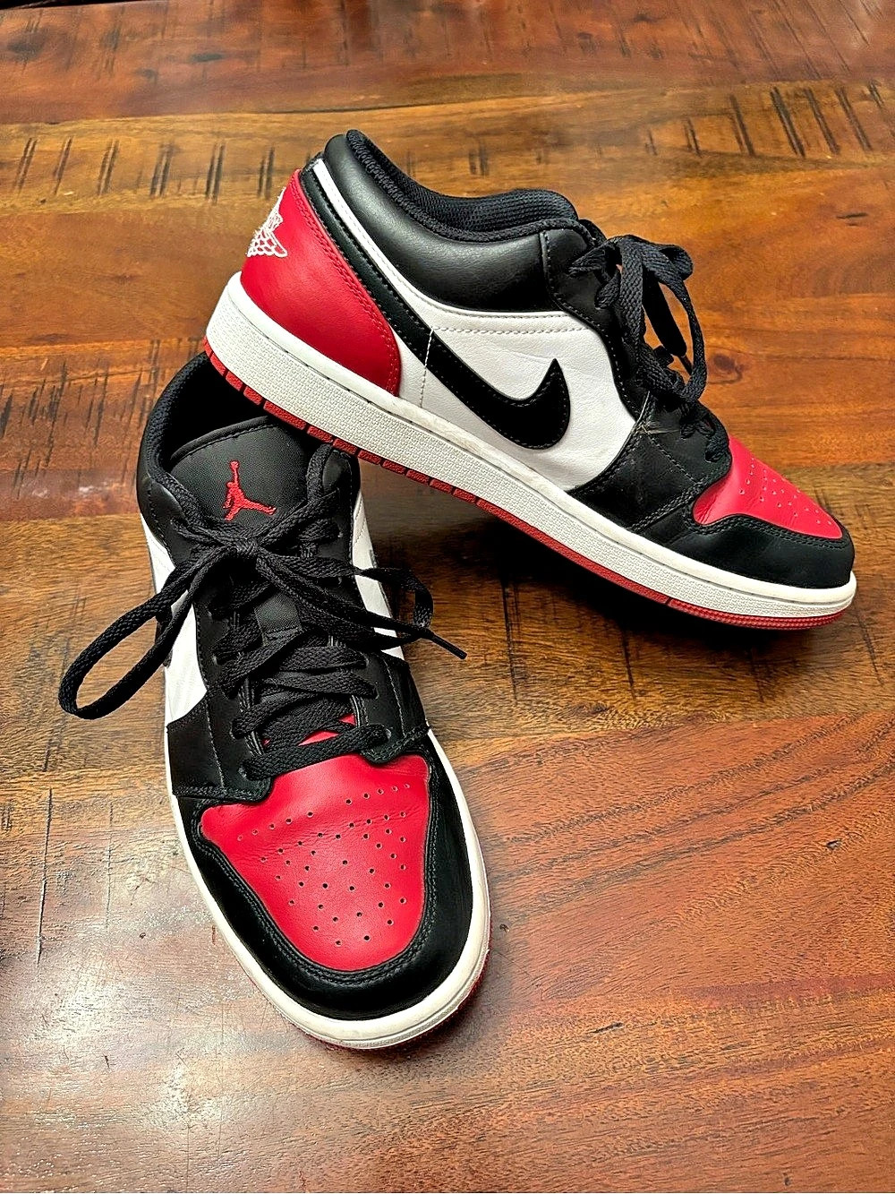 Jordan Air Jordan 1 Low Sneakers Red & Black US 9